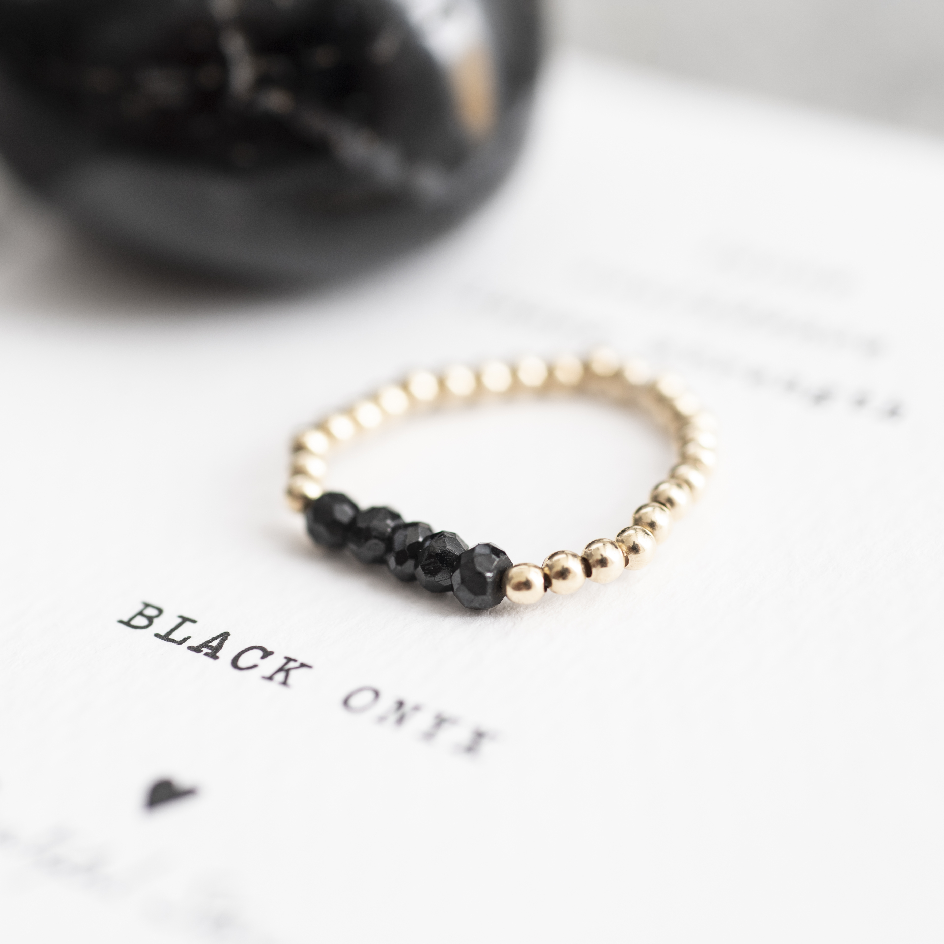 Beauty Black Onyx Ring Gold - a Beautiful Story